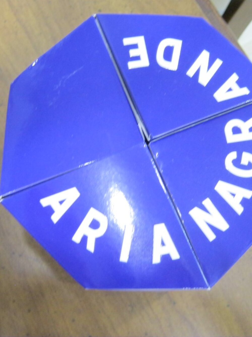 Ariana Grande .25 Mini Set - Picture 3 of 4